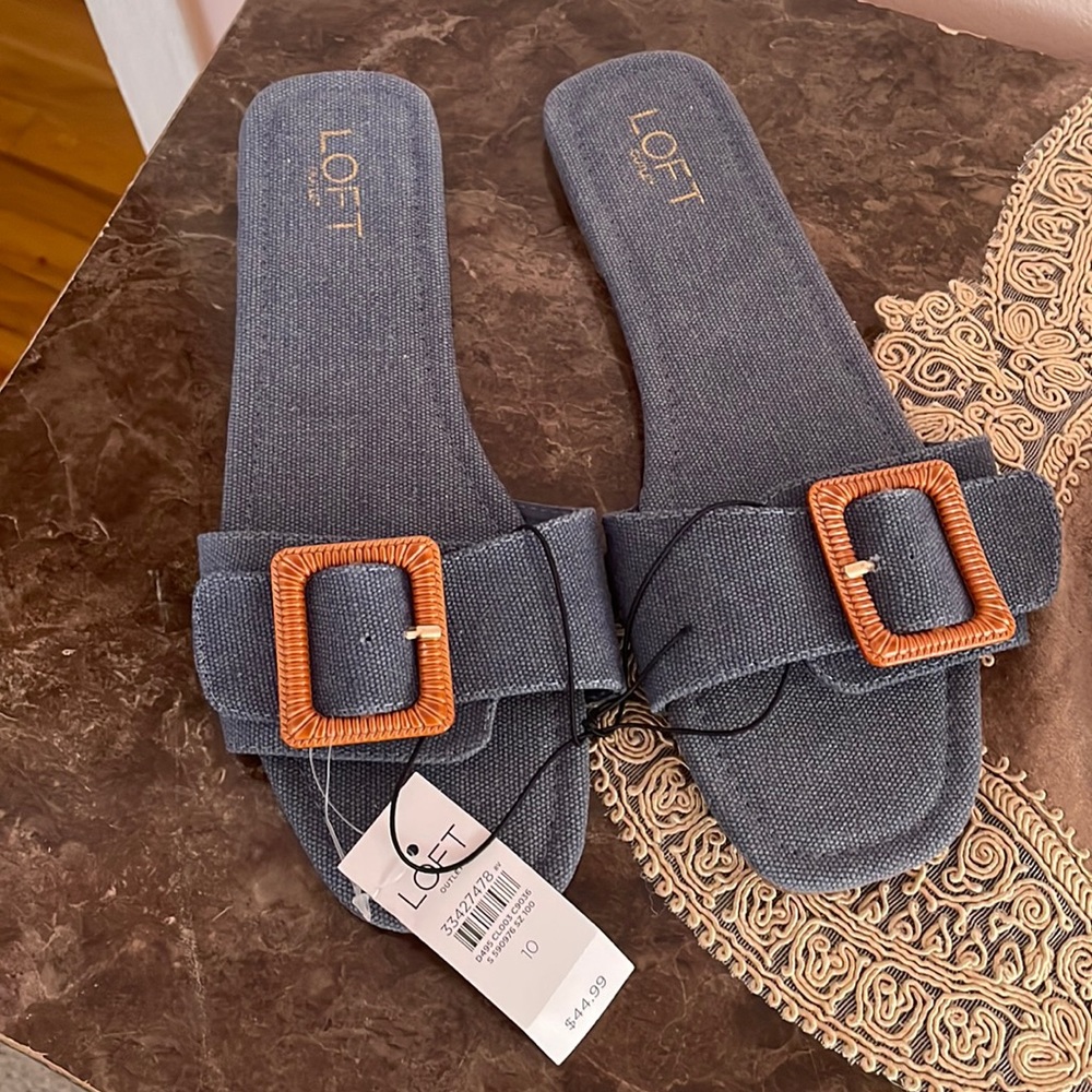 Loft sandals